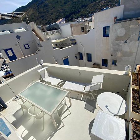 Dal Notaio, Appartamento Con Terrazza Marettimo Eksteriør billede